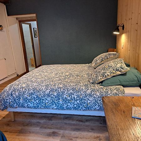 Bed and Breakfast Le Sareymond Menée Esterno foto