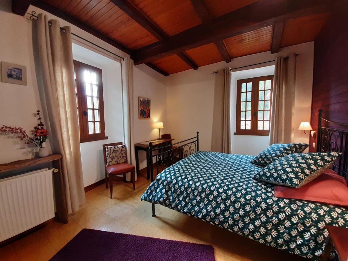 Bed and Breakfast Le Sareymond Menée Esterno foto
